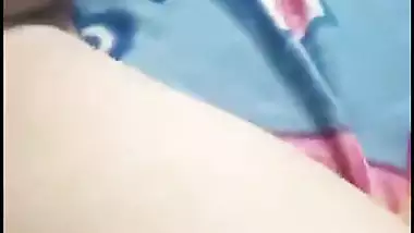 Tamil shy aunty big boobs pressing and pussy fucking