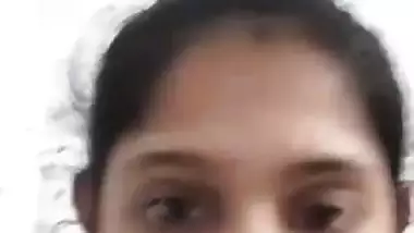 Innocent girl big boobs showing on video call
