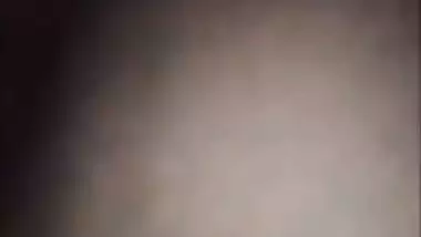 Married village boudi in video call viral nude show