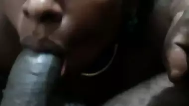Tamil Randi Sucking MMS video