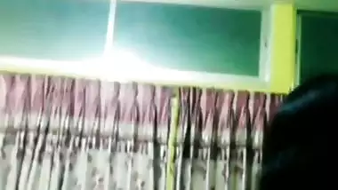 Naked Indian selfie show MMS