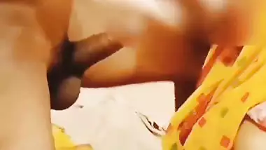 Desi porn MMS of a wife giving a blowjob to her husband