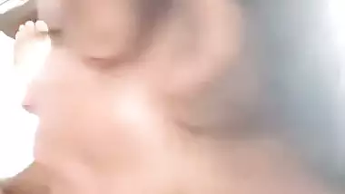 Sexy 19-year-old college girl’s Indian sex MMS from hotel