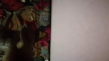 Padosiyo ki chudai spycam video