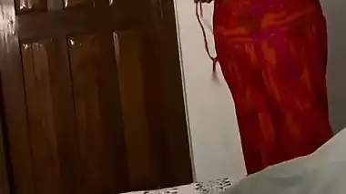 Huge tits MILF pics and nude videos before viral sex