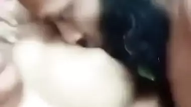 Chattogram Bangla aunty huge boobs sucking by lover