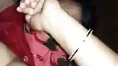 Horny mature Desi wife shows her hot private body parts