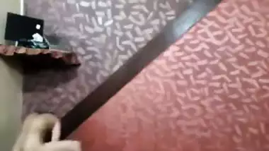 Pakistani xxx video of a pervert fucking his Sali like crazy